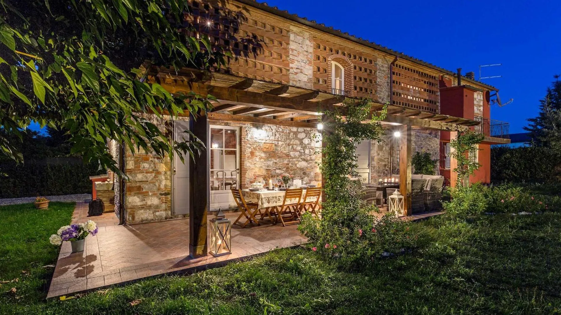 Villa Sul Fiume Romantic Farmhouse With Pool Lucca