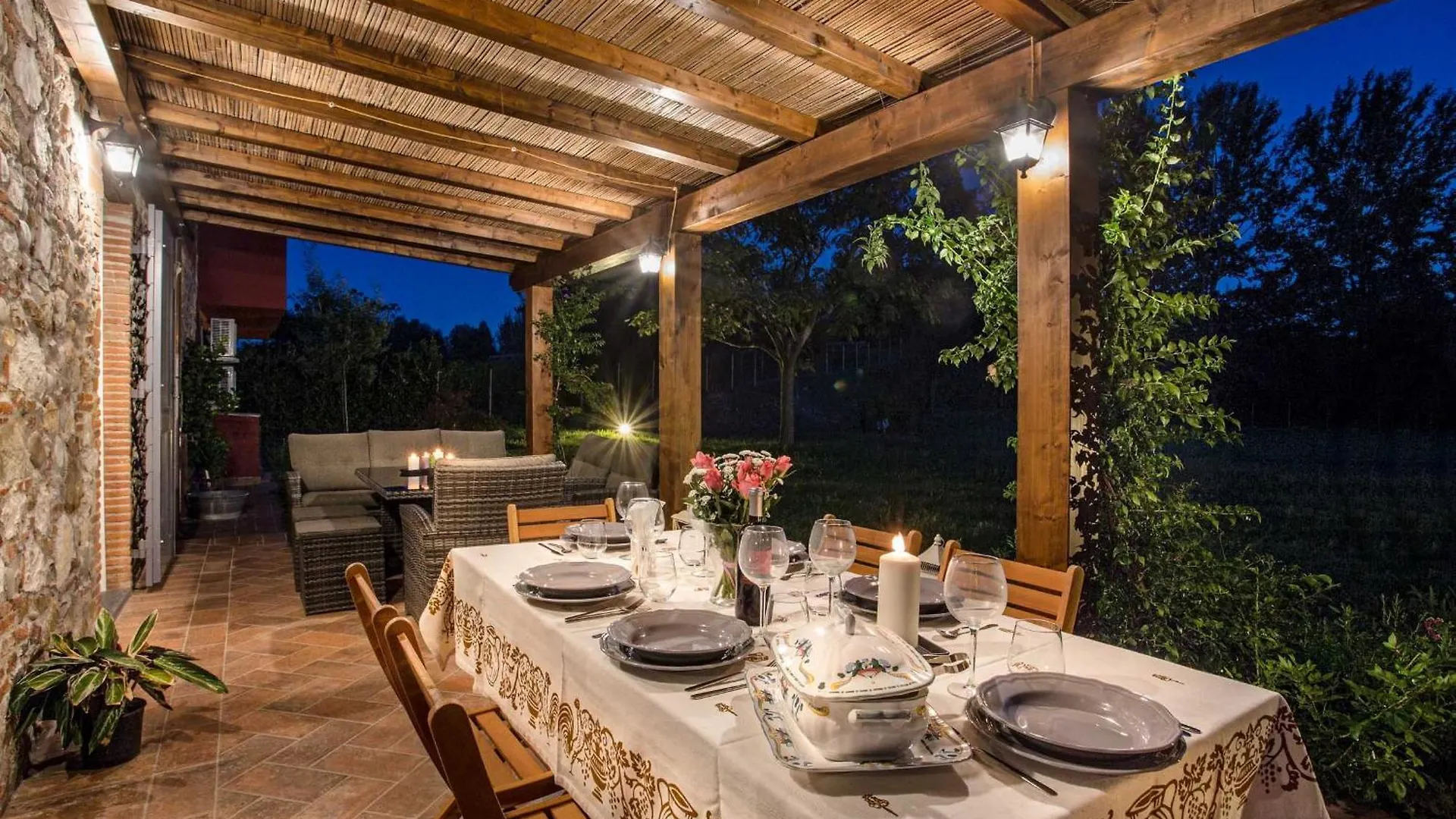 Villa Sul Fiume Romantic Farmhouse With Pool Lucca