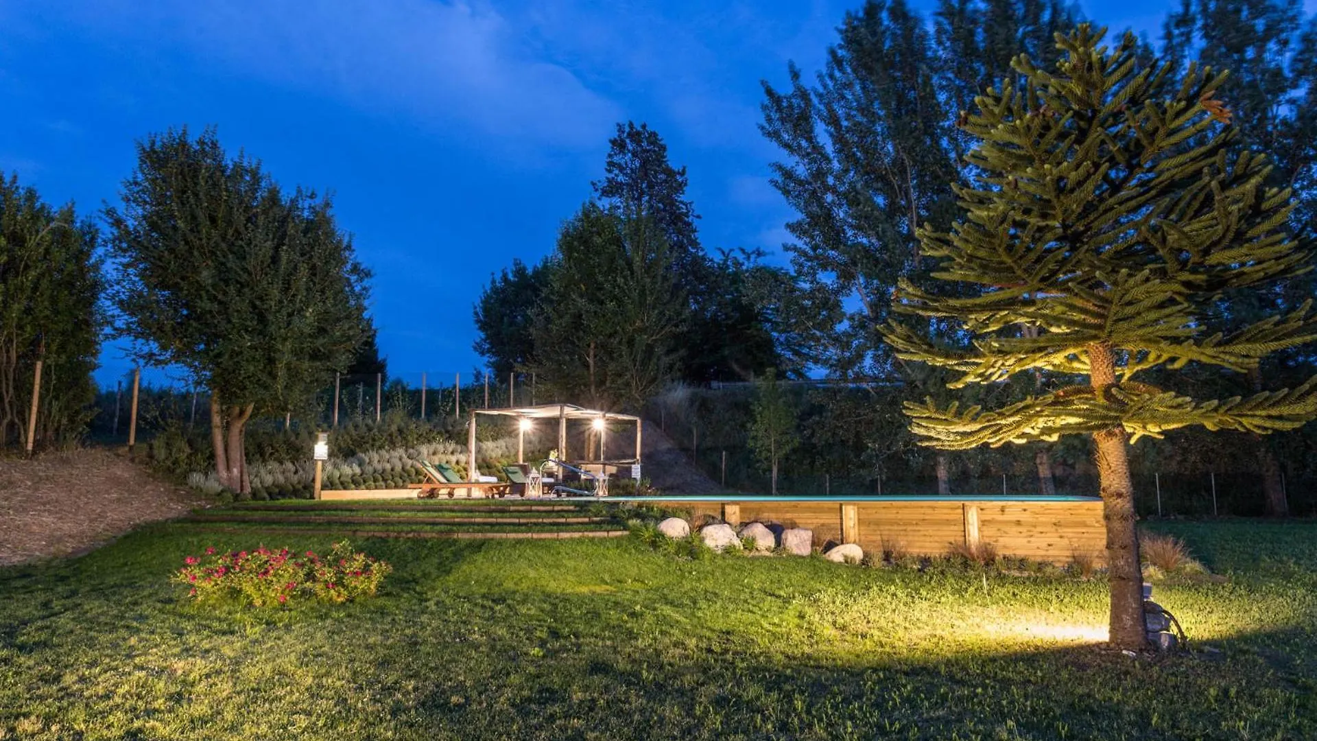Villa Sul Fiume Romantic Farmhouse With Pool Lucca