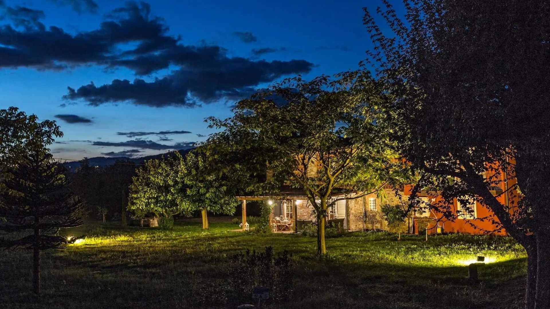 Villa Sul Fiume Romantic Farmhouse With Pool Lucca