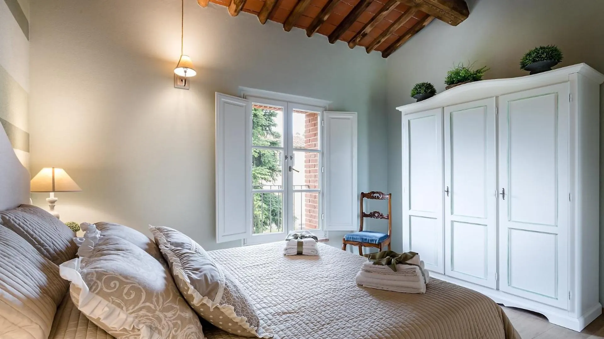 Villa Sul Fiume Romantic Farmhouse With Pool Lucca Italy