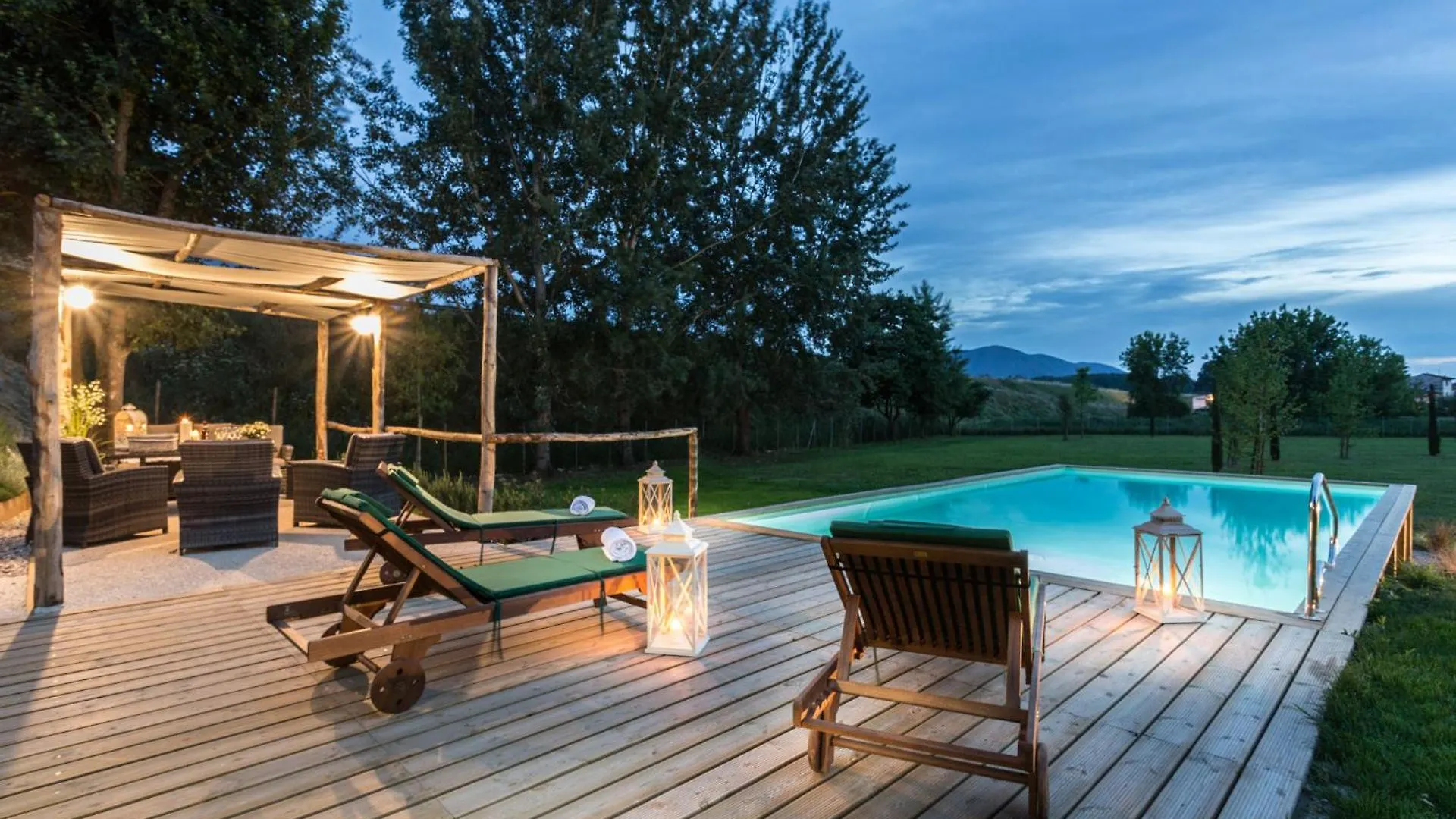 Villa Sul Fiume Romantic Farmhouse With Pool Lucca